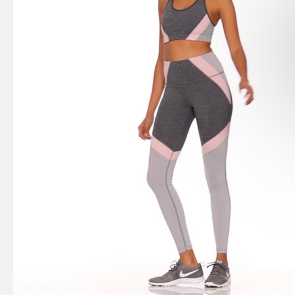 Old Navy High-Waisted Elevate Color-Block Compression Leggings For Women